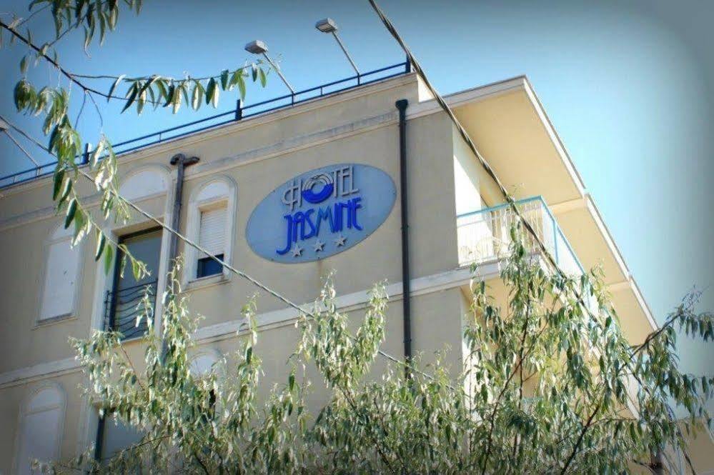 Hotel Jasmine Beach Rimini Exteriér fotografie
